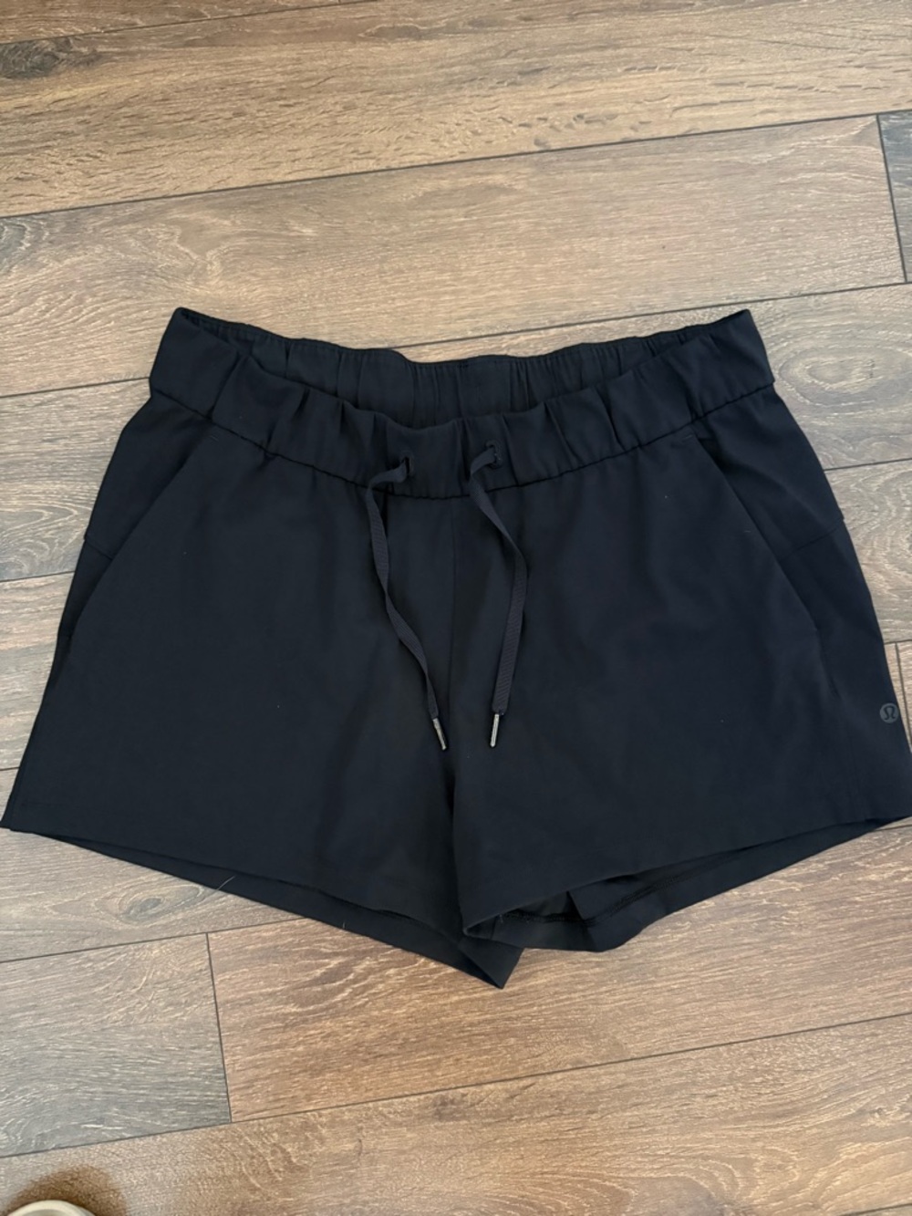 Lululemon on the fly luxtreme Shorts
